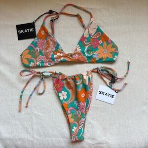 Skatie Swim